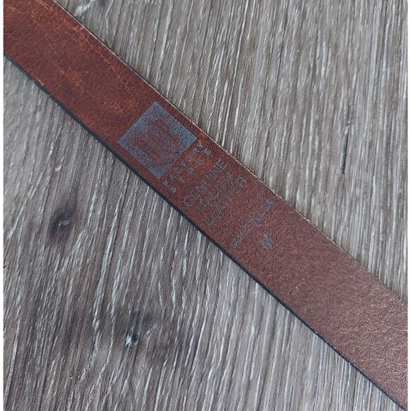 GAP Brown Leather Belt Medium - Picture 3 of 6